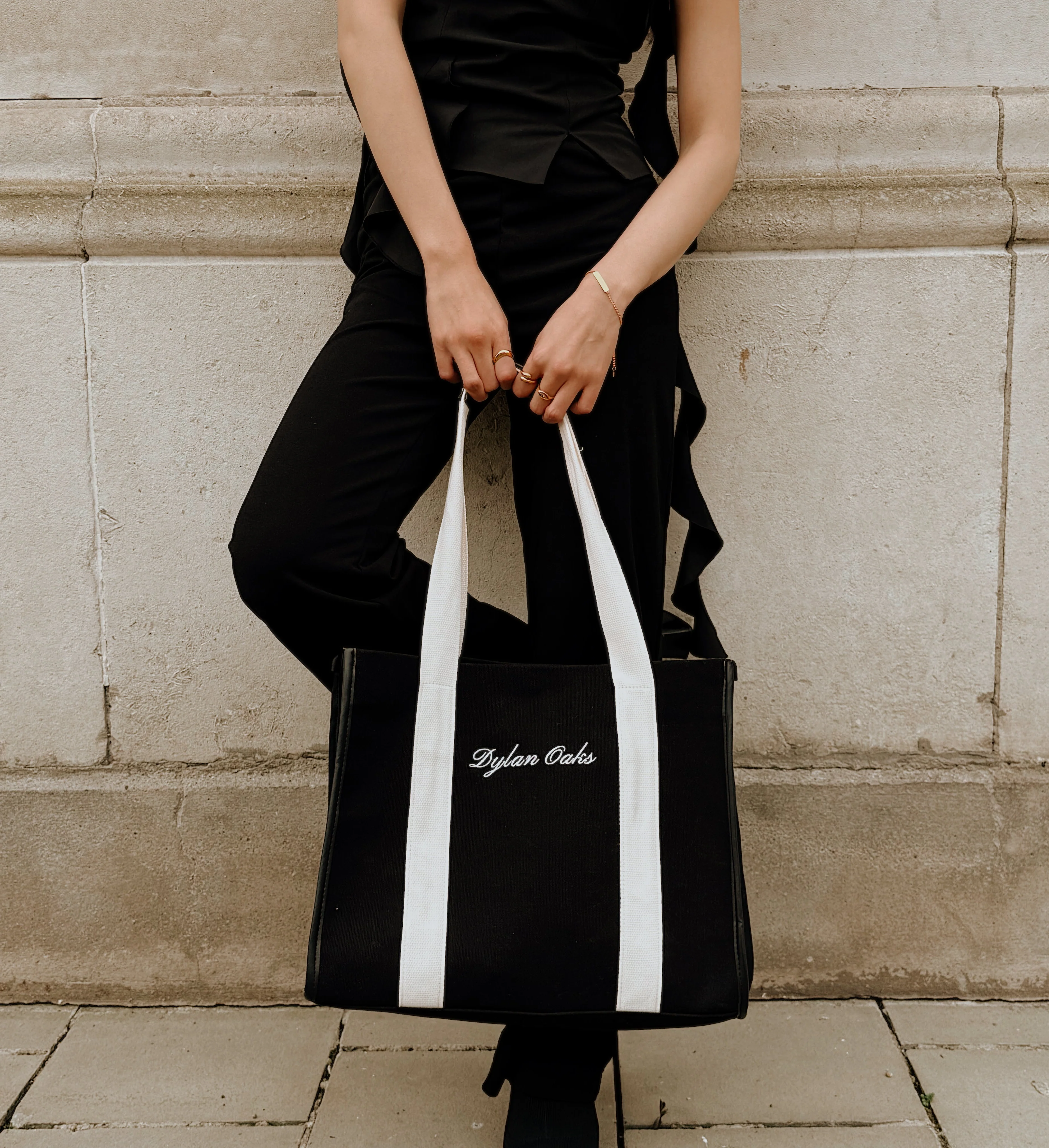 Dylan Oaks Tote Bag - Image 5